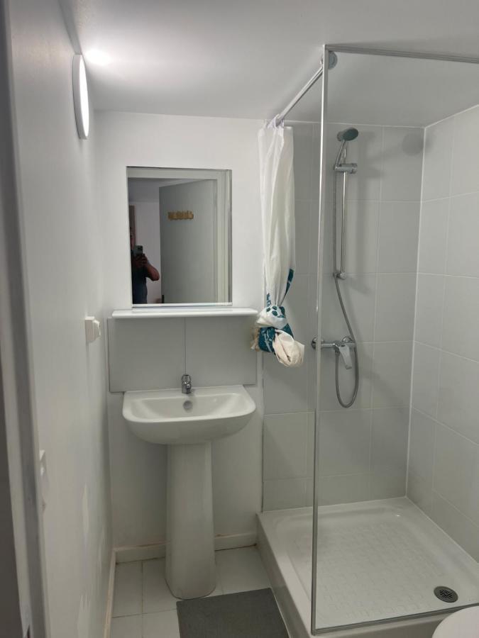 Chaudari Guest House Palaiseau Buitenkant foto